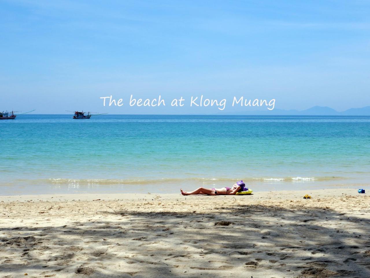 The Beach At Klong Muang Exteriér fotografie